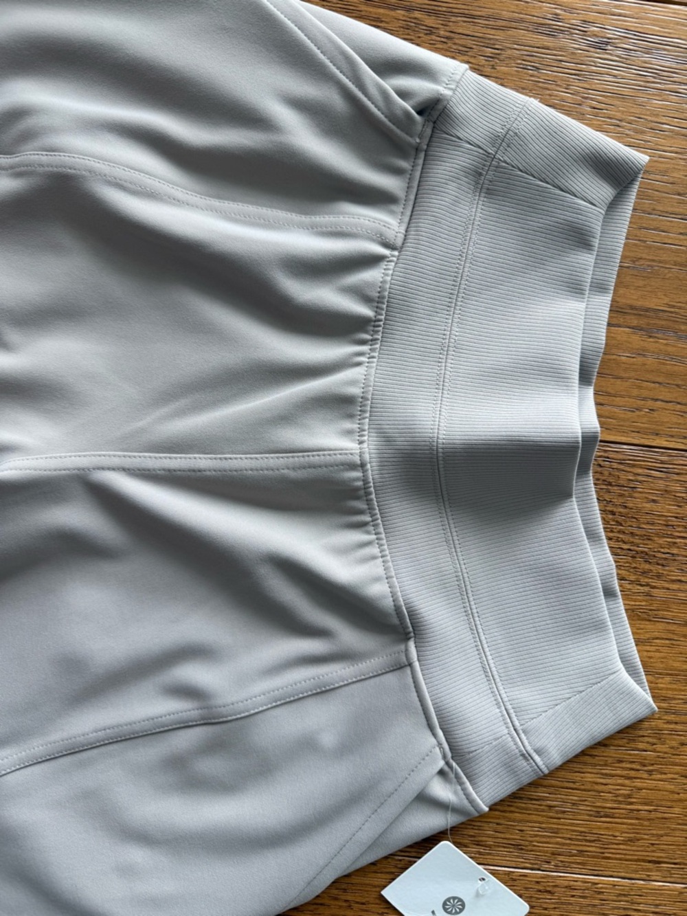Athleta Venice Cargo Wide Leg Cargo Pants in Light Tan - Picture 5 of 10